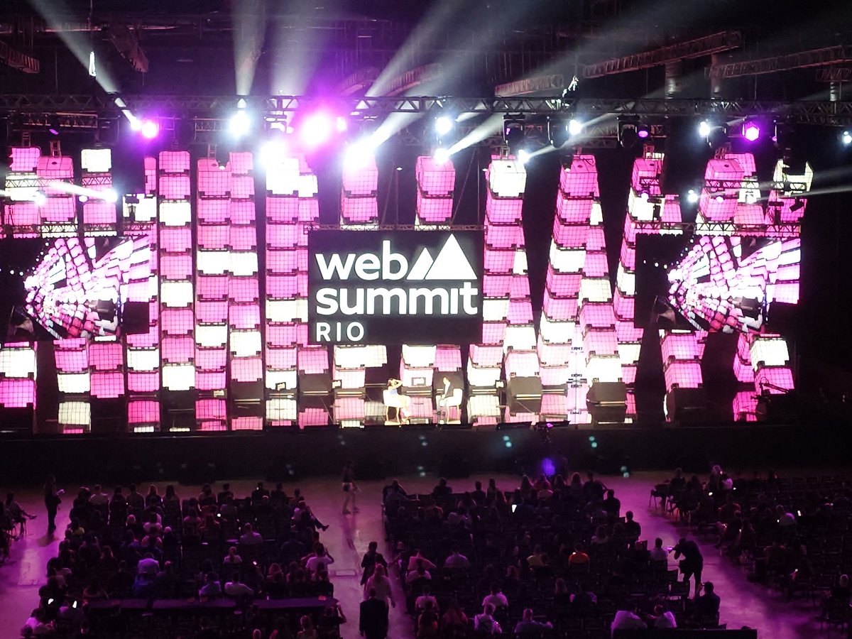 juscilesio's tweet photo. #WebSummitRio https://t.co/EVJWZHI6E7
