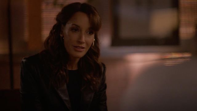 Sapphicaters's tweet photo. Bette Porter, The L Word and The L Word Generation Q https://t.co/INqgRWyKnJ