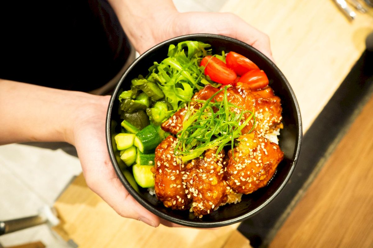 KuuRamen's tweet photo. Our Japanese food is a celebration of tradition and taste. From sushi to tempura, each dish is a masterpiece. Place an order for delivery today! #JapaneseFood #KuuRamen

https://t.co/hoQRojIj04 https://t.co/Ar2H6y05he