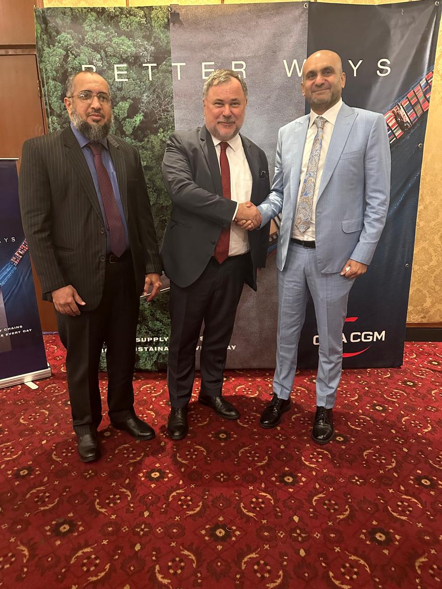 Consulat Général de France à Karachi tweet media