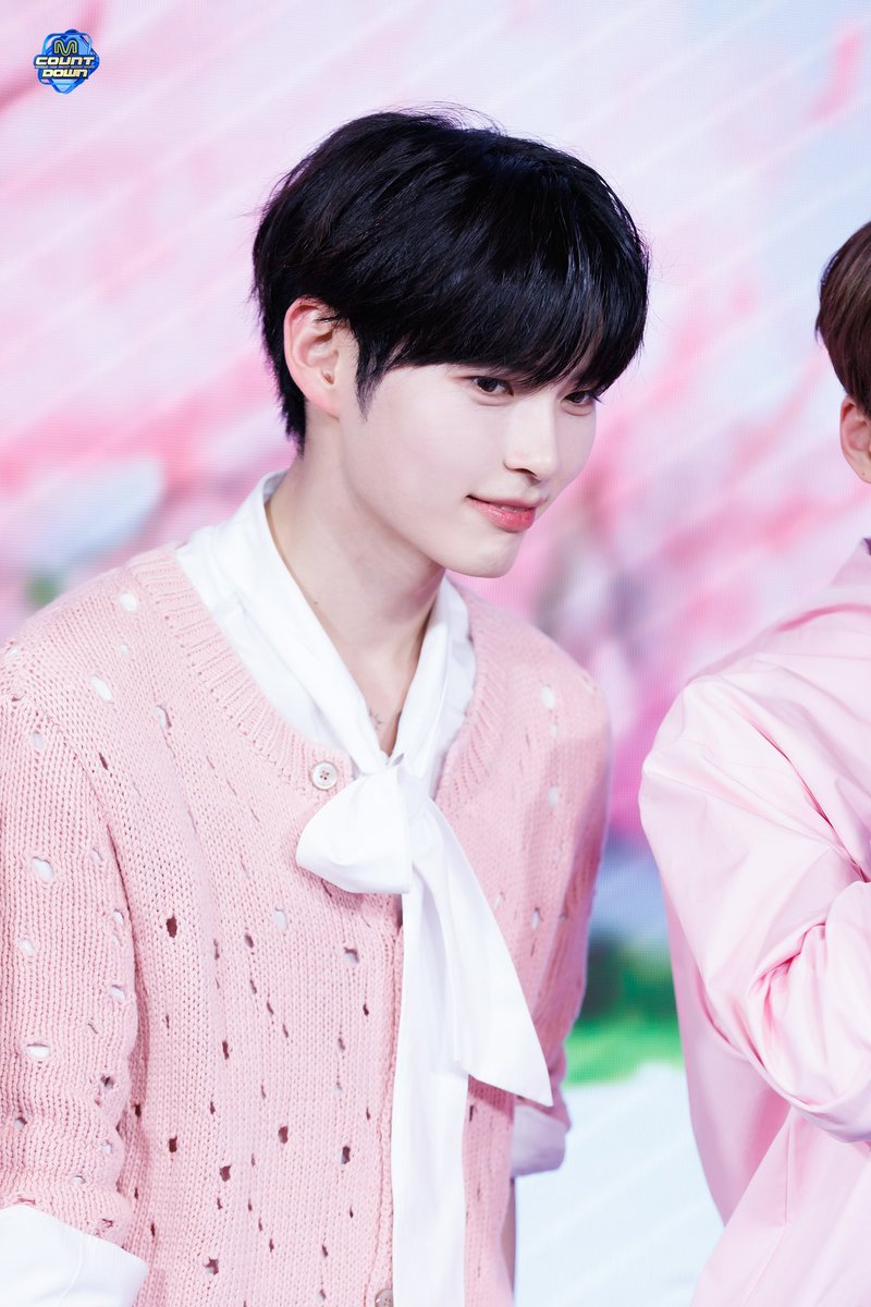 arc_SHB's tweet photo. 아기쉐이미야.. https://t.co/VF9YYRibyf
