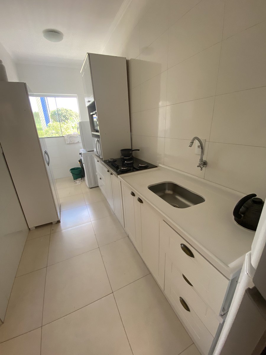 bigpinha's tweet photo. Amigos estou vendendo minha cozinha:
Cozinha Henn modelo Emilly
3 modulos:
Balcão +pia
Balcão p/ cooktop
Torre quente

Excelente estado 
Dobradiças com amortecedor 
18 meses de uso
Pequenas marcas de uso

R$ 1500 à vista ou parcelado cm taxa da maquina https://t.co/KCsdVQ65zR