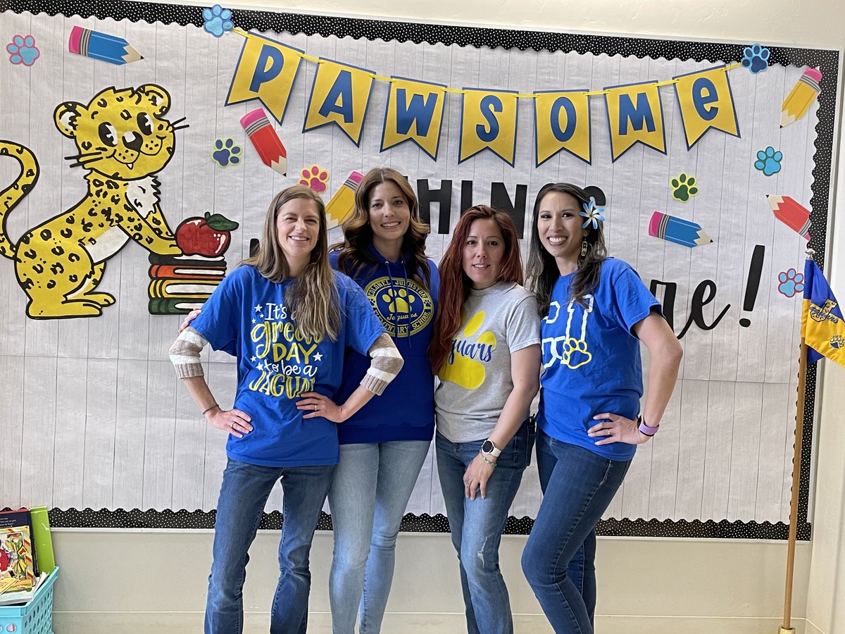 FortHSchools's tweet photo. We look forward to meeting on-post kindergarten students at our annual kindergarten round-up on April 18th, 3-5 pm.  If you are on-post and will have a kindergartener next year please sign-up here: https://t.co/FgNVmG9f5T https://t.co/vyACExFW1d