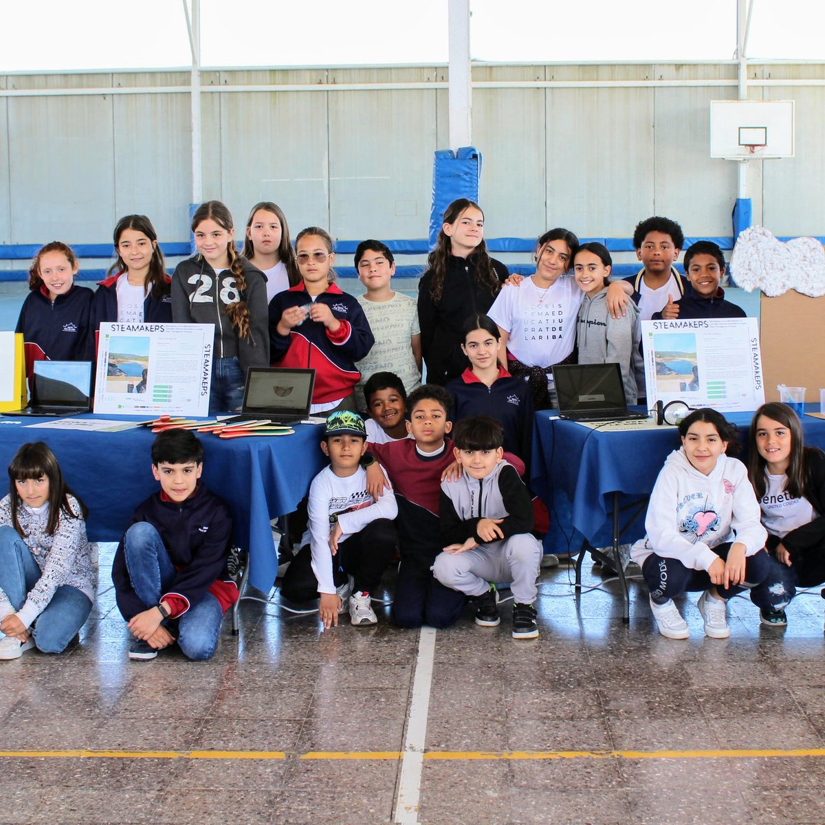 EscPratdelariba's tweet photo. Uneix-te a la lluita contra la sequera!
Compartim l'ERA DE LA SEQUERA a la Fira #SteamMakers, on els centres #Faig d'itinerari 1, els centres de Projectes #Maker i de #RobòticaSteam (#Robolot) hem presentat els projectes treballats.
I recorda:
L'aigua és #brida!
@cesire_cat https://t.co/VbOH27DKlm