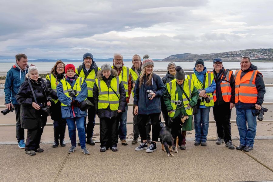 ConwyCameraClub's tweet photo. Our latest Workshop was at Rhos on Sea Harbour and Prom. We spent the evening exploring and looking for photo opportunities. Sadly the rain cut short the evening, but it didn't stop us chatting and enjoying the recently finished Prom 
https://t.co/iJJu4HlQRU https://t.co/qJIuyFGzQO