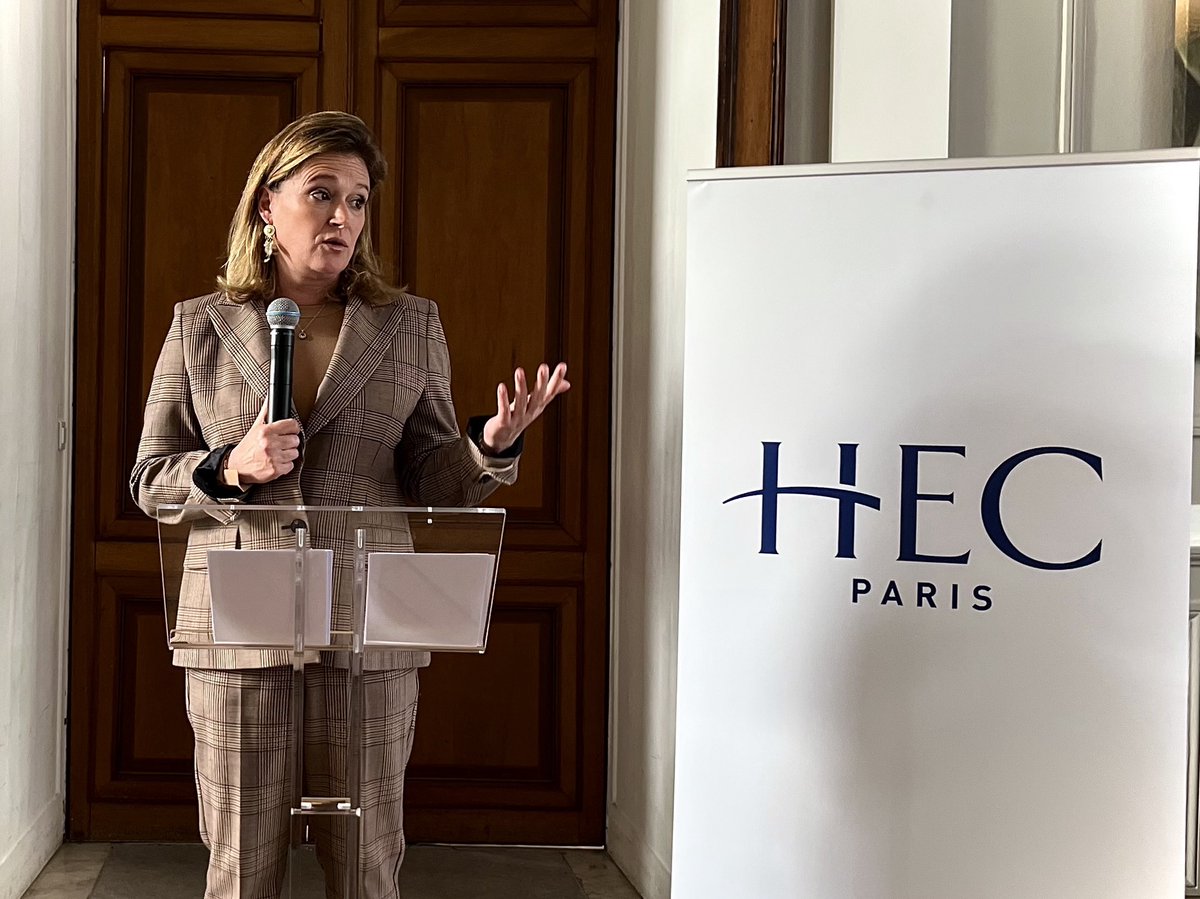 HECParisMBA's tweet photo. The HEC Search Fund Club, led by current president Romaric Ngambo, hosted an informative and inspiring event at the HEC Paris Chateau. Olivia Gregoire, Minister Delegate for Small and Medium Enterprise, Trade, Craft and Tourism of France, engaged the packed hall. https://t.co/W1MguU56dy