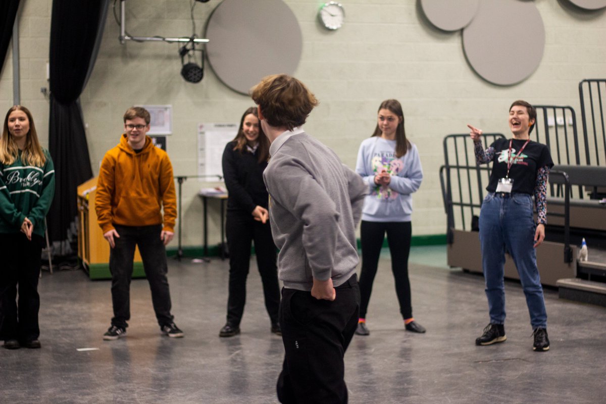 cssf_uk's tweet photo. Every year, we run thrilling standalone workshops with thousands of young people in primary, secondary and SEND schools across the country. 🎭 

Find out how your students could benefit from these sessions: https://t.co/NdH7FzpK4G https://t.co/H268ILjQDn