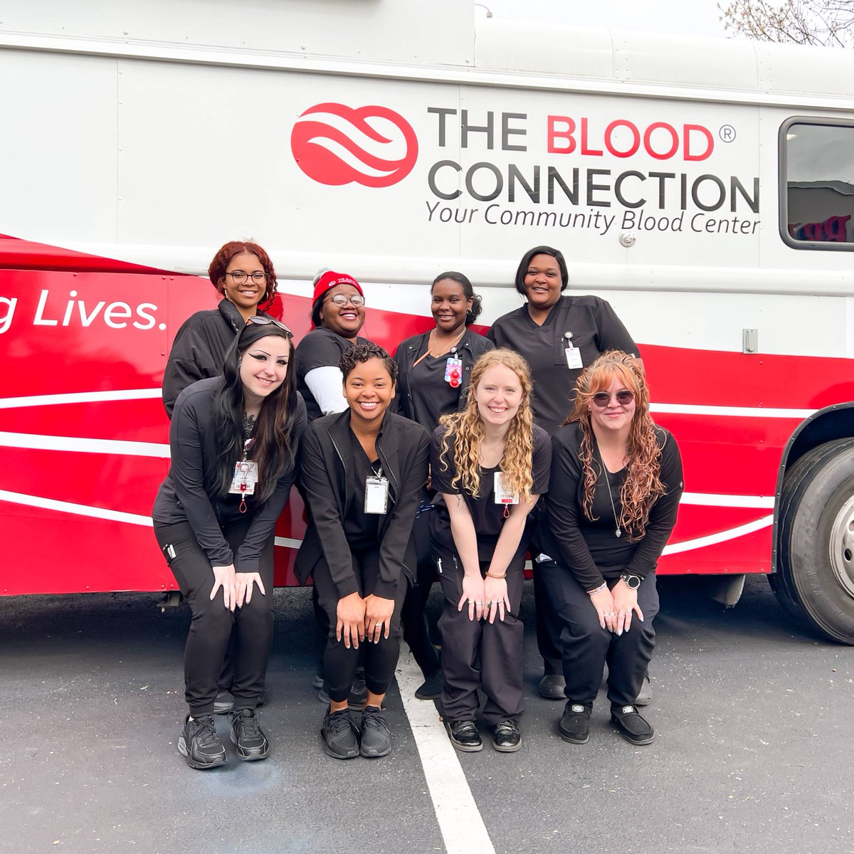 Introducing our #RoanokeVA team! They are eagerly awaiting your donations at our Valley View location. Swing by TUES – SAT, between 10 AM – 6 PM, and help save lives through #WholeBlood donations! 😊 📍4873 Valley View Blvd NW, Roanoke, VA 24012 👉 bit.ly/3UbyYIc