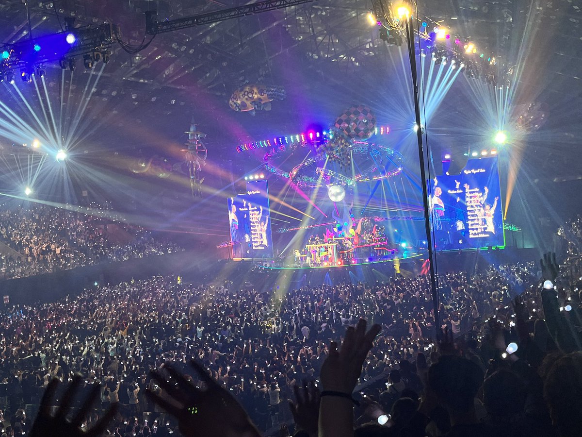 Yuni_versal's tweet photo. @saori_skow 素晴らしい一日を過ごしました🥰ありがとう🙏🏻セカオワ最高！ https://t.co/AoE419W3Oa