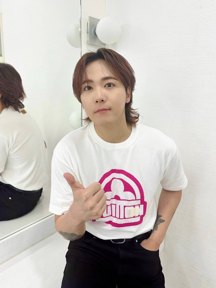 FT_FANCLUB's tweet photo. [📸] 240416

SBS 강심장VS

#FTISLAND #FT아일랜드 #이홍기 #LEEHONGGI #강심장VS https://t.co/yXLqQ2lzpD