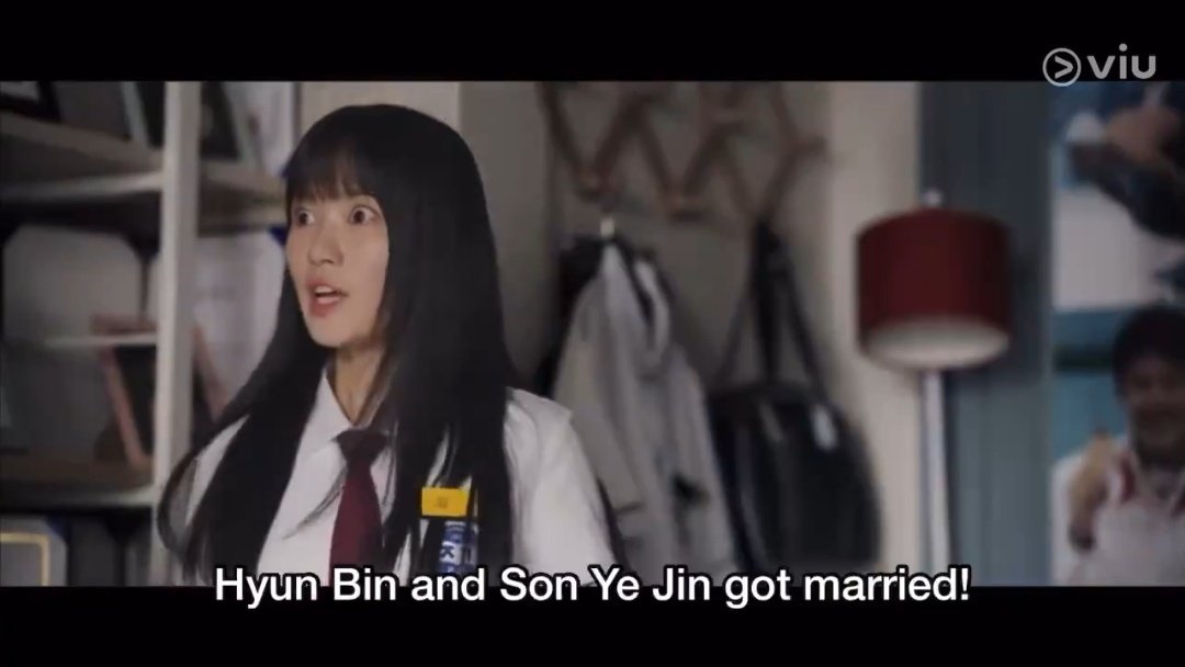 poedamnrn's tweet photo. hyun bin and son yejin as the it korean celebrity couple by being mentioned/referenced in kdramas ��� #binjin https://t.co/lgEJAzwgZQ