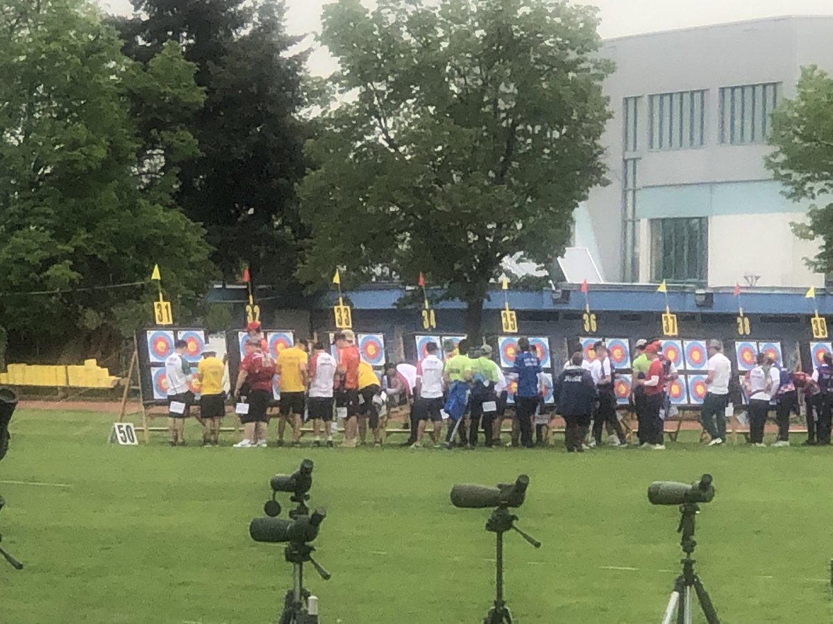 realianclark's tweet photo. Fin C shot amazing today in qual at the European Youth Cup in Sofia, Bulgaria - new PB 698/720 (GB senior team qualifying score) and ranked 4th place. Team matches Wed and individual matches on Thurs. 

@ConsortiumTrust @WolfretonSport @WolfretonSch @HessleHigh @CottinghamHigh https://t.co/Oi2JvpinfE