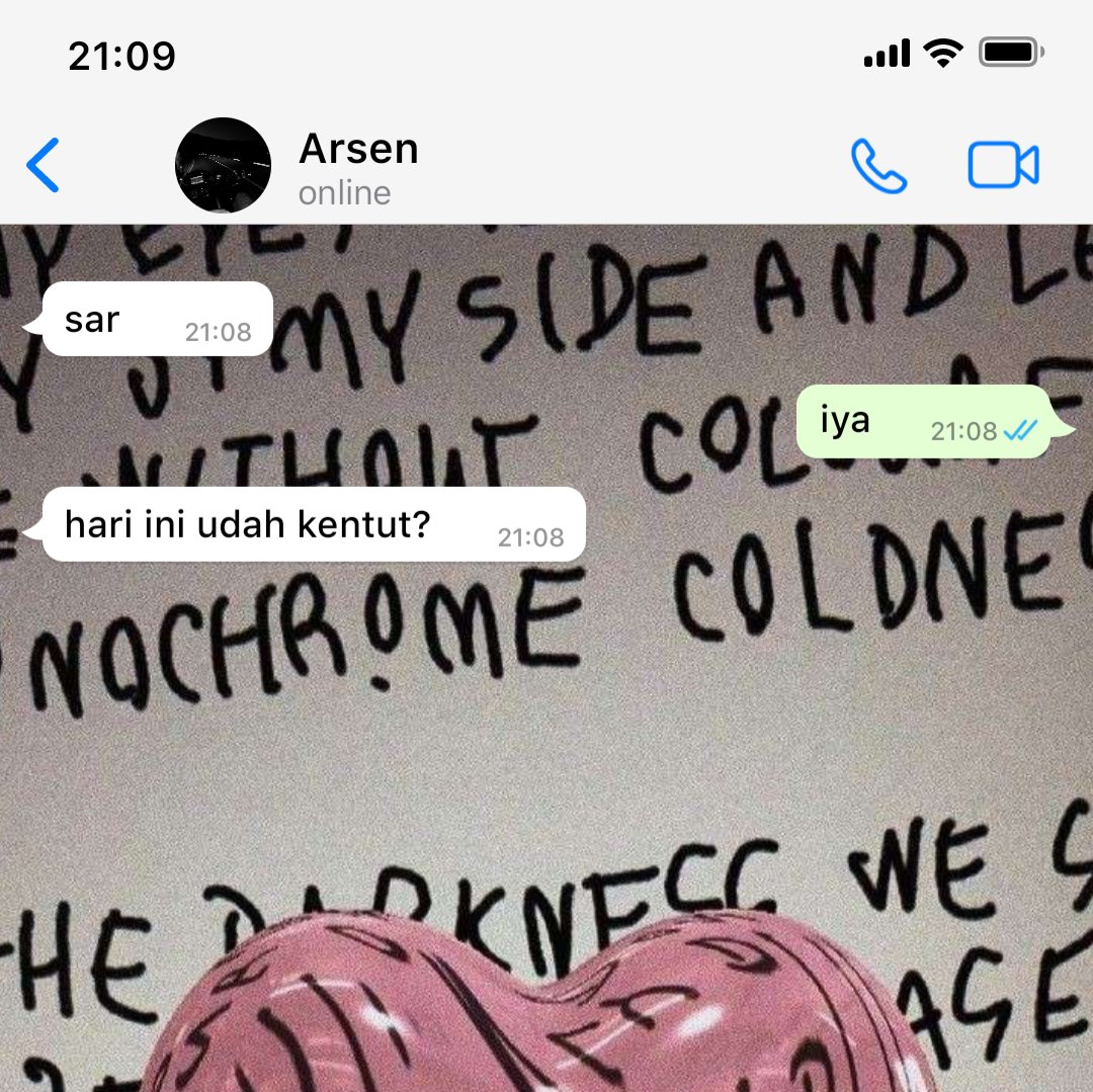 “kenapa ga sama orang yang baru?”

sama pacar                                sama orang baru