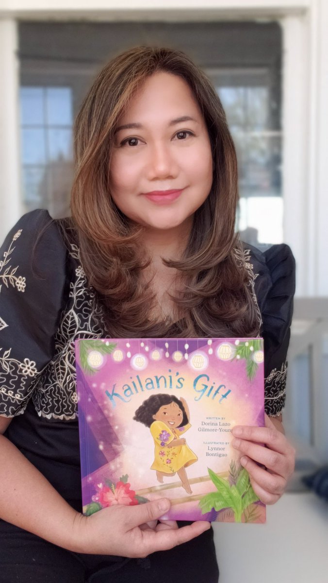 Welcome to the world, KAILANI'S GIFT! Thankful for the folks who made this illustration dream come true: @carynwiseman, @bunmi_ishola, @SoniaPersad, & of course @dorinagilmore, whose words made me draw & dance to the beat of my Filipino heart! @WaterBrookPress @AndreaBrownLit