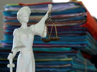 BasseCourFr's tweet image. "En 2014-2015, cadre ex-Dessange accuse Benjamin Dessange de harcèlement sexuel. Une tache sur le renom de Jacques Dessange. #HarcèlementSexuel #Dessange"