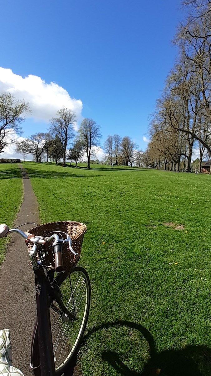 A very pleasant afternoon for cycling around and finishing at the well maintained Victoria Jubilee Park. @Whitchurch