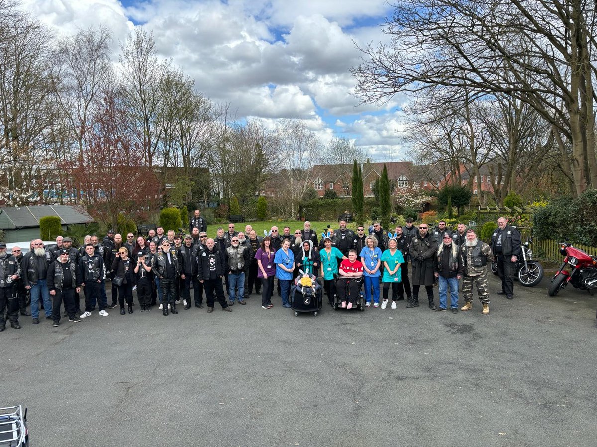 Selly Oak was recently visited by a group of supporters who've put their fundraising pedal to the metal! Thank you to Birmingham Outlaws Motorcycle Club for having raised over £12,000 for Acorns so far! We're so thankful for your continued support ♥