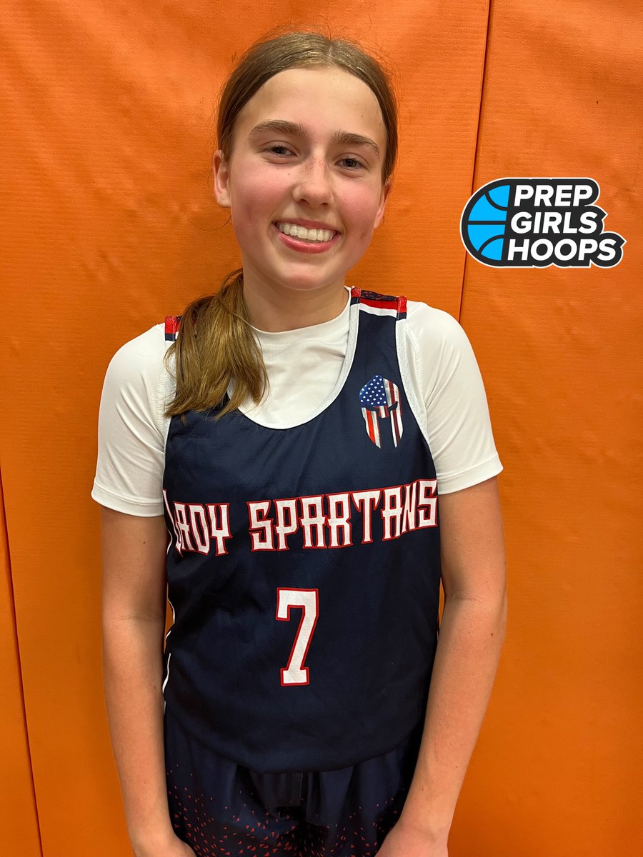 JDHoopsGuy's tweet photo. The Sandhills Lady Spartans came to the QC from Fayetteville and brought some shooters with them to @Bond_Events_ Chase the Dream!

#7 Emma Miller (2028) and #1 Leah Reinert (2028) impressed with their ability to knock down some big shots from deep which kept their team in the contest. 

@PGH_NC
