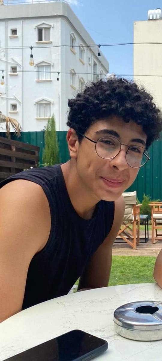 Söz bitti Özgür'üm 💫 
Bize kalan,
Sonsuz hasret, sonsuz acı, sonsuz çaresizlik....
Ölesiye özlüyorum seni...
#özgüriçme
#isiasortakdavamız