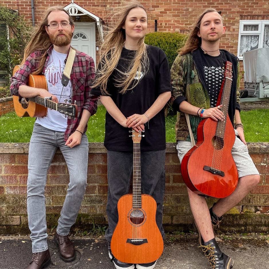 Don't miss the support act for The Lost Trades at Ace Space, Newbury, on Sat 20 April. Serein - 'brought together through a shared love of atmospheric and melodic music. Serein draw on a combination of influences of folk and rock, channelled through acoustic instrumentation.'