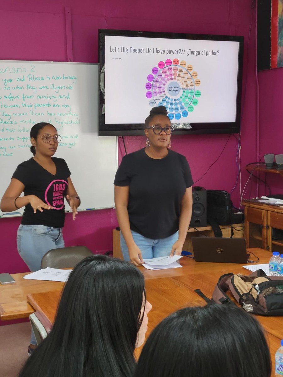 UNHCRTT's tweet photo. Inclusion within our communities promotes:
🔵Diversity
🔵New Perspectives 
🔵Growth
Refugee &amp; asylum seeker women alongside @UNHCRTT, attended the Building a Community Response #IGDS programme on Sunday, to workshop opportunities that come from community inclusion. https://t.co/iWMm75WZ0s