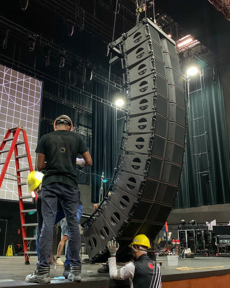 L_ACOUSTICS's tweet photo. The Star Performing Arts Centre in Singapore recently upgraded their sound system to maintain their status as a premier concert venue. #ConceptSystemsTechnologies, replaced their L-Acoustics Kara system with a touring-grade K2 system.

Learn more about at https://t.co/hhoFCfO7lj https://t.co/ZkTsCs3ycg