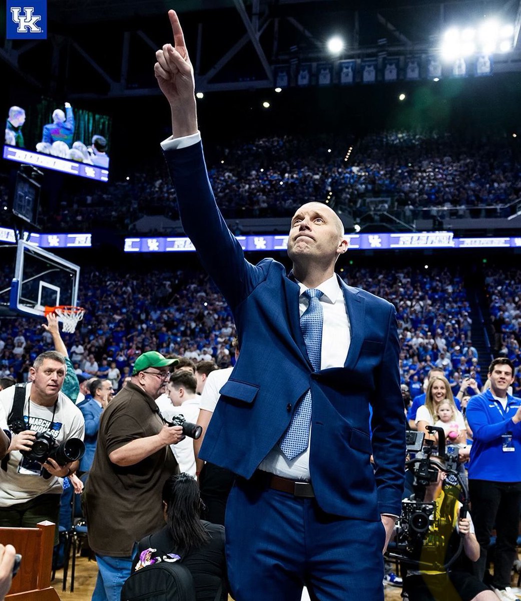 MattSakR2NG's tweet photo. A lot of chaos in the portal so wanted to consolidate everyone who we are going after for any of BBN that is just as lost as me

Guys that I have seen confirmed that Coach Pope reached out to in the portal:

🧵 https://t.co/CiLVDA0tPY
