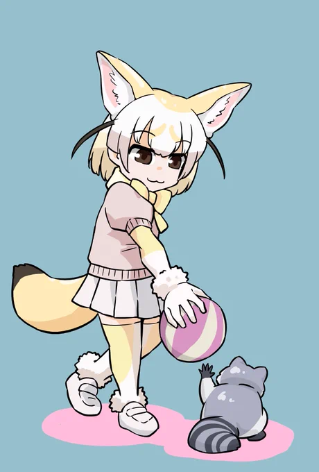 アライグマをじゃらすフェネック 