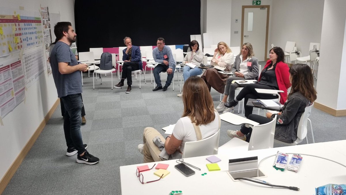 GrupoAUSOLAN's tweet photo. Estamos desarrollando un nuevo proyecto para los comedores de empresas 🍴y hace unos días participamos en un taller de co-creación junto al Centro de Innovación en Diseño - DBZ de @MUnibertsitatea .
¡Gracias a @Gipuzkoa por apostar y financiar la iniciativa!
#Ekonomiasustapena https://t.co/RdGd2qCsZK