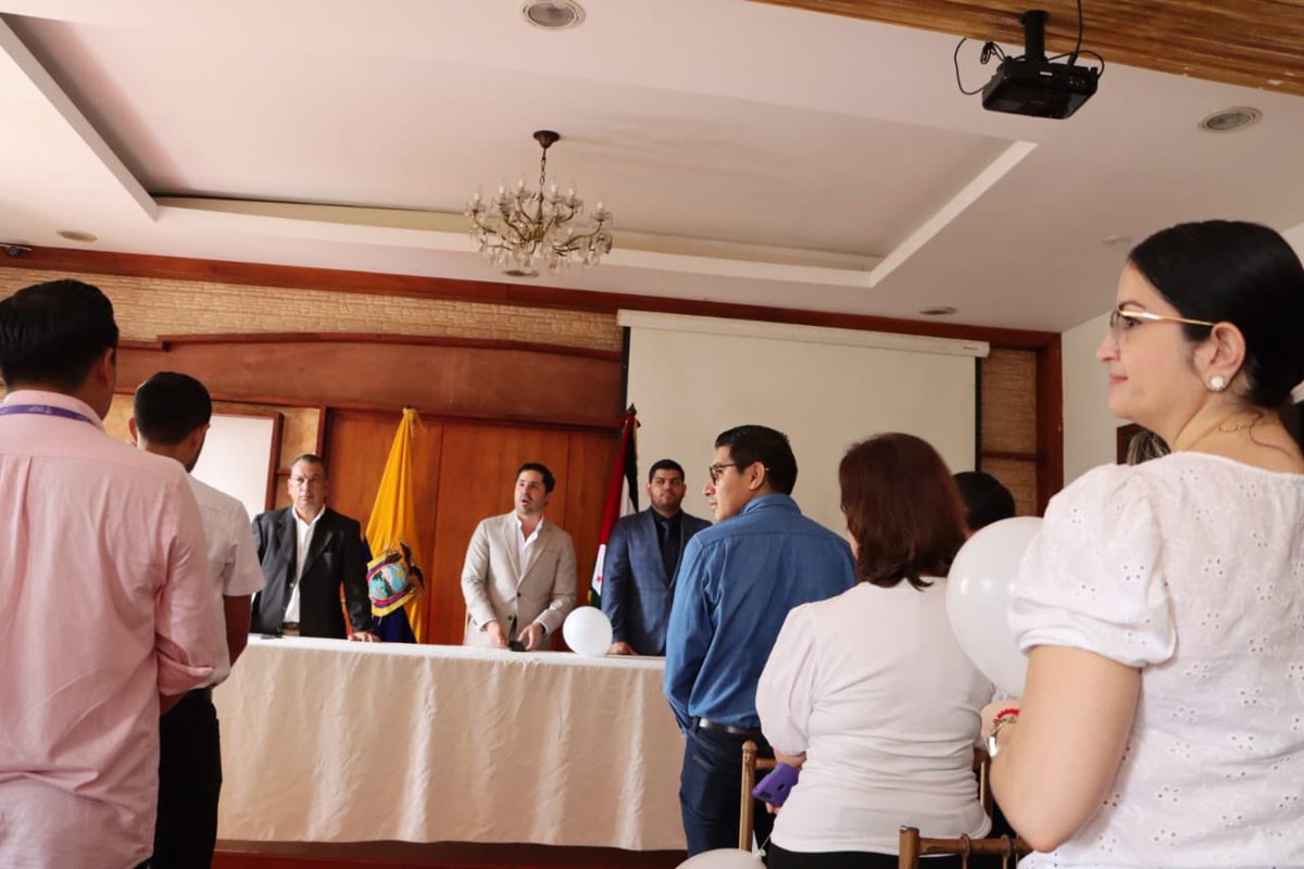 GoberManabi's tweet photo. Hoy honramos la memoria de nuestros hermanos manabitas víctimas del 16A. 

Esta fatídica fecha nos marcó tristemente, y también nos mostró la firmeza de un pueblo como ejemplo de resiliencia y unión de toda una nación. 

#ElNuevoEcuador https://t.co/513eL1KthE