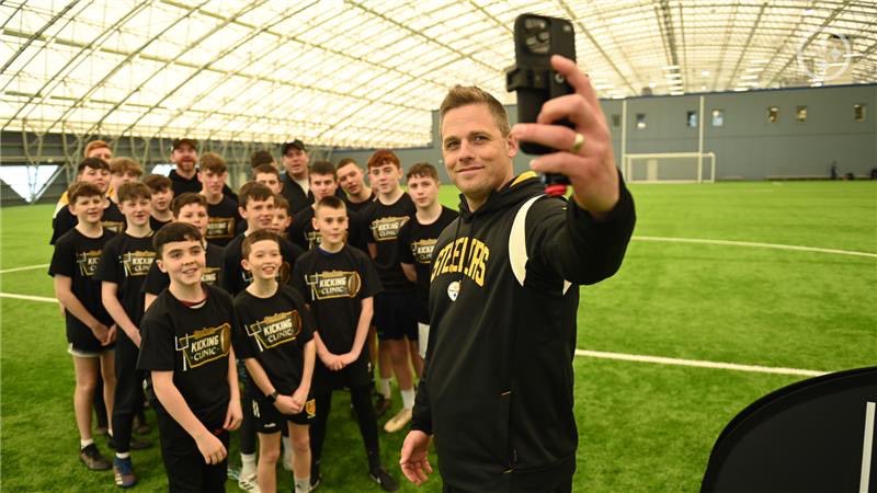 Steelers Ireland tweet media