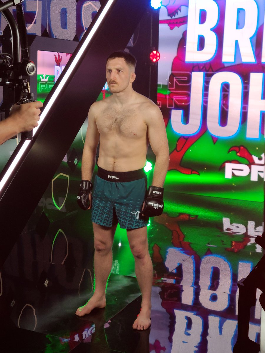 The million 💵 man 🔥 🔥 🔥 @36Johns @PFLMMA @PFLEurope