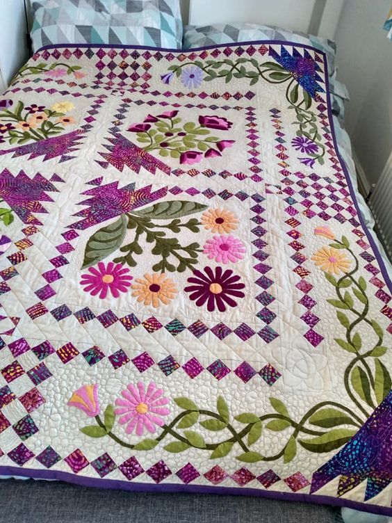 The passion and dedication that went into this quilting work are truly inspiring 😍 #Quilting #Sewing #Quilt