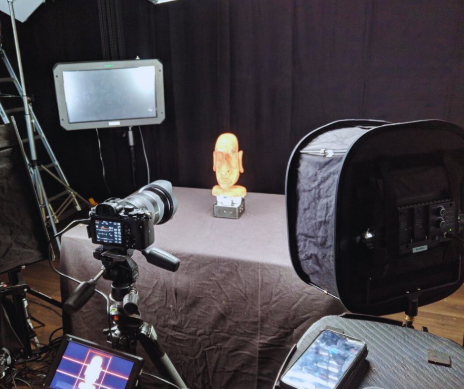 MountainKraft's tweet photo. Be the first to experience the latest from MountainKraft. Join our whitelist today and gain early access to new drops of our unique phygital Moai statues. Don't miss out! #ExclusiveAccess #NFTDrop 🚀🗿 https://t.co/xllivCoUsN
