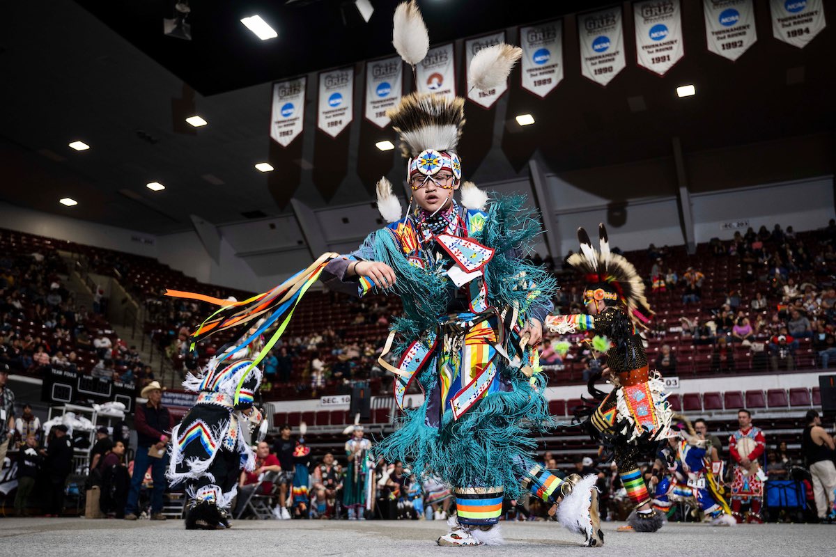 umontana's tweet photo. The 55th Kyiyo Pow Wow will take place on campus, April 19-20!

One of the longest running student-led powwows in the nation, the event celebrates the region’s Indigenous heritage and brings together dancers and drummers from across the country! #MT

👉https://t.co/ao6wvH4E1P https://t.co/Qm1A0icrz8