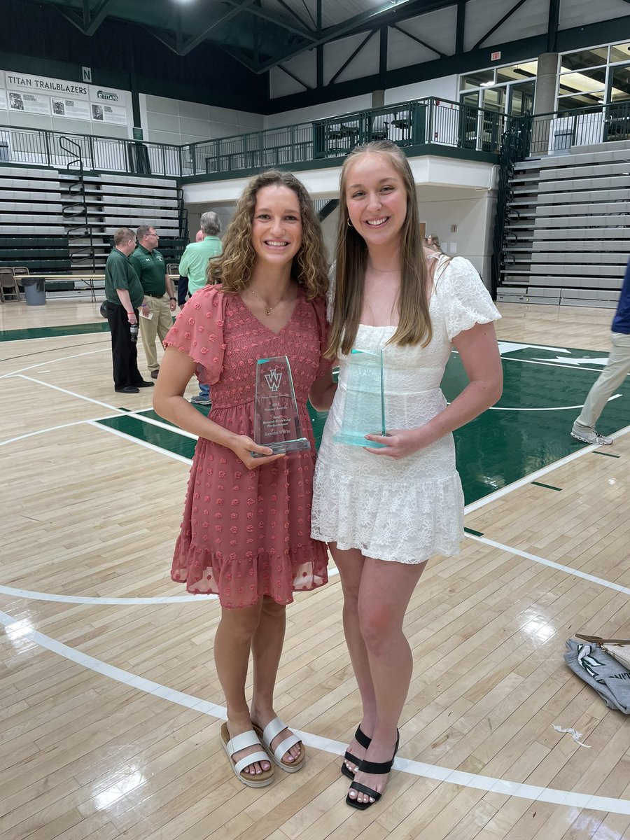 🎤🤩 Tommy Awards 2024 Congrats to @sawyer_white2 for winning best Record Breaking Performance and @caiteknutson1 for earning the Community Service Award #TGOE