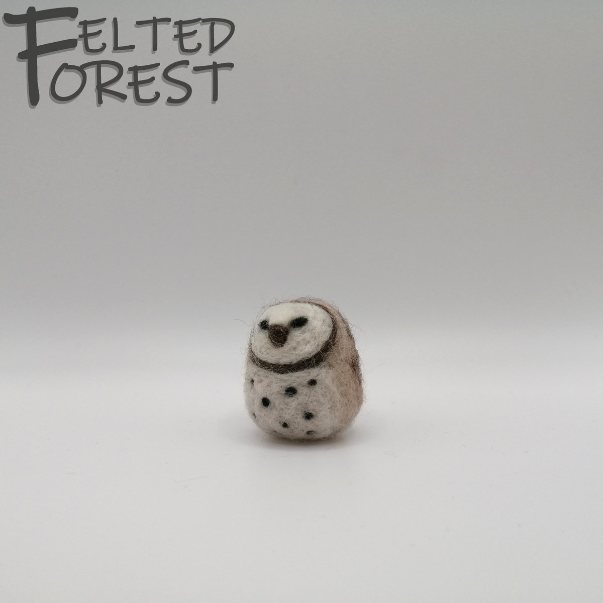 Felted_Forest's tweet image. Barn Owl🦉Hoot hoot!

#feltedforest #felting #feltingwool #feltingwoolcrafts #needlefelting #needlefeltinglover #felted #wool #handmade #handmadecraft #animal #owl #barnowl #sowa #płomykówka #bird #ptak