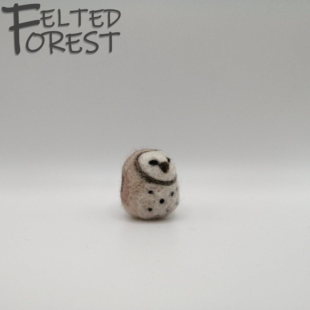 Felted_Forest's tweet image. Barn Owl🦉Hoot hoot!

#feltedforest #felting #feltingwool #feltingwoolcrafts #needlefelting #needlefeltinglover #felted #wool #handmade #handmadecraft #animal #owl #barnowl #sowa #płomykówka #bird #ptak