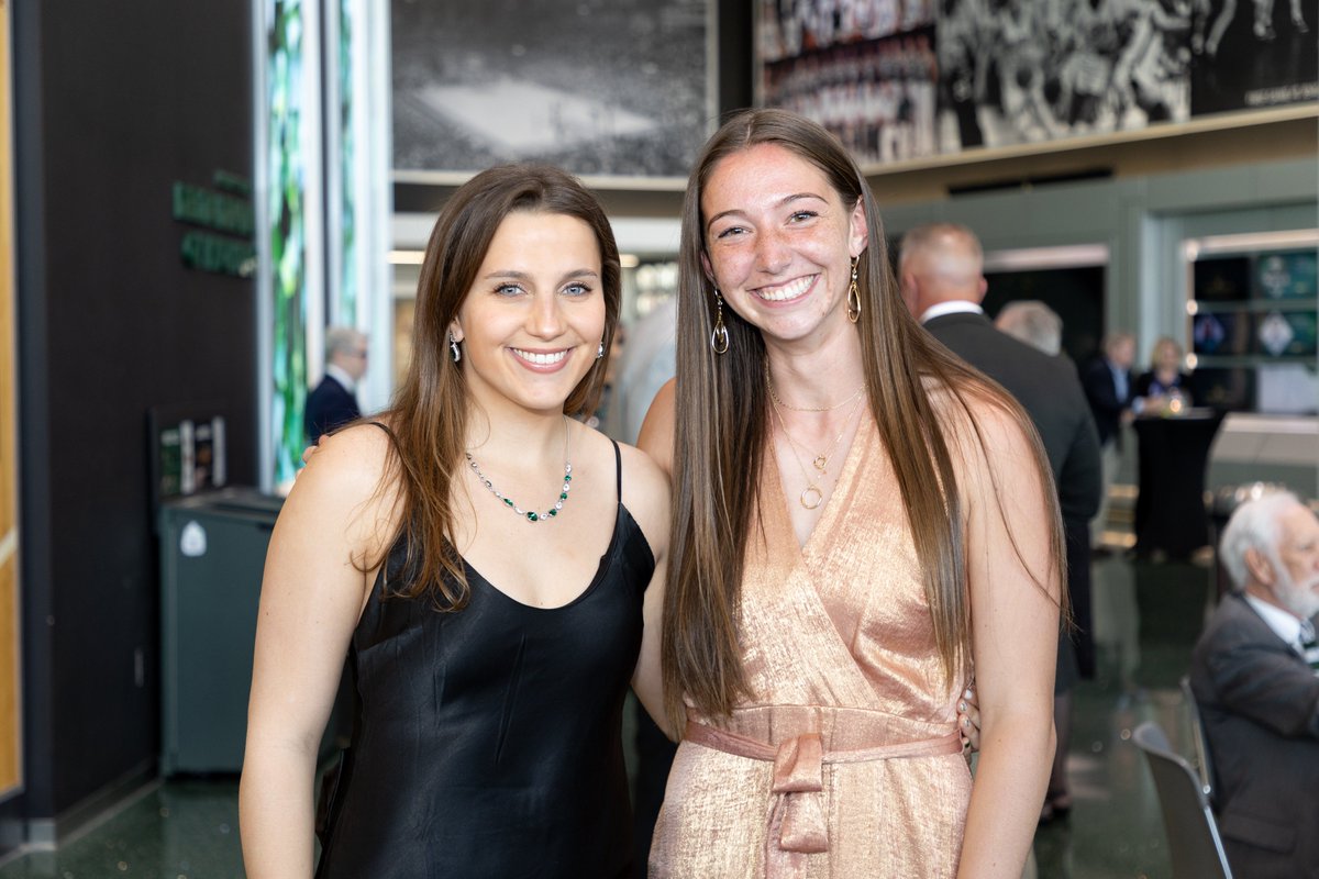 MSU_FieldHockey's tweet photo. Congratulations to our Scholar Award winners at last night's Spartan Academic Excellence Gala, Ashley Harlock and Jillian Bonczewski!
Harlock was also a recipient of the Presidents Award!
#GoGreen | #Smartans https://t.co/zNHnxO6D8r