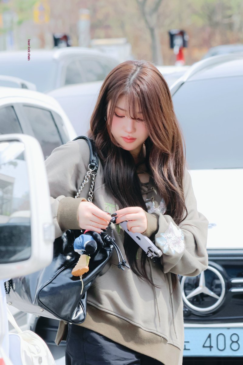 2024-04-08
#채인 #CHAEIN
#퍼플키스 #PURPLE_KISS