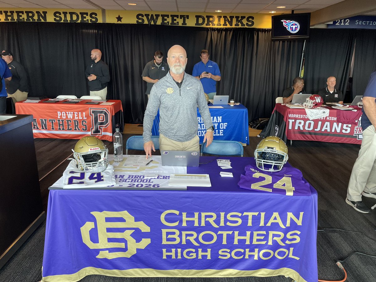 CoachCrawfordFB's tweet photo. At Nissan Stadium for TnFCA recruiting fair promoting the Brothers Boys! Hope we have some that get an opportunity at next level. #CBHS #CBHSFootball https://t.co/K5Y8kzJknM