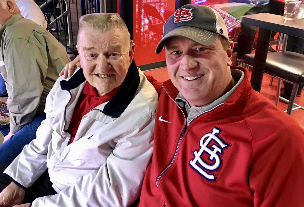 Some sad news: HOF manager Whitey Herzog has passed away. He had a brilliant baseball mind. He was Cardinals legend. He was a good man and a friend. RIP Whitey.