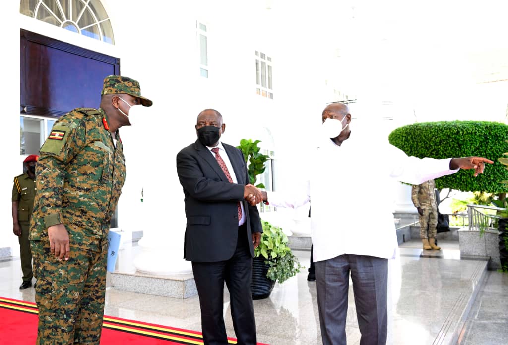 The Chief of Defense Forces, Gen.Muhoozi Kainerugaba @mkainerugaba takes notes during a meeting between President Museveni and South Africa's Cyril Ramaphosa this afternoon discussing issues concerning the situation in the Eastern DRC.@Sarakiyimba