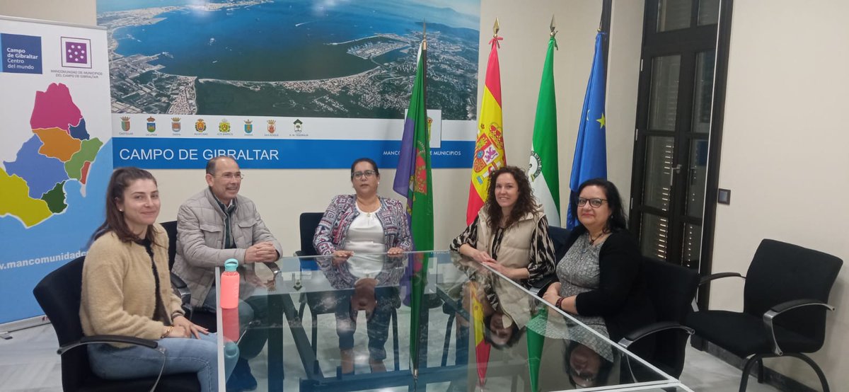 Encuentro de trabajo entre la vicepresidenta García León y el equipo técnico del proyecto Dipuforma

El programa  iniciará sus acciones en el mes de mayo mancomunidadcg.es/2024/04/16/enc…