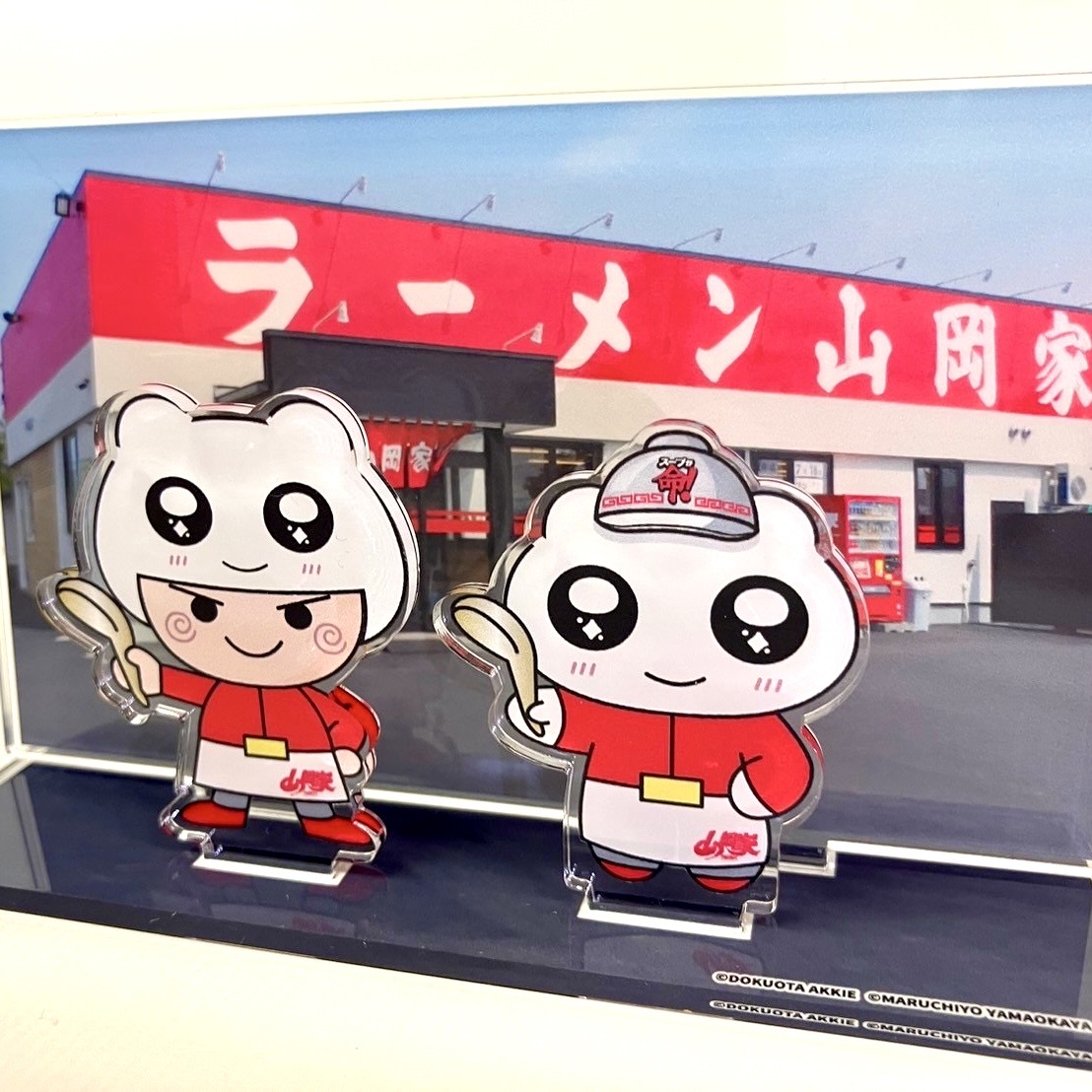 vv__official's tweet image. ⋱🍜朗報🍜⋰

独ヲタ女子【＊アッキーch＊】×山岡家
コラボグッズがヴィレヴァンに登場‼

まさかのコラボが実現しました😆✨
期間限定のため、ご購入はお早めに💨

📅受注期間
～2024年4月28日(日)23:59

🍥ご購入
vvstore.jp/feature/detail…

#山岡家 
@dokuota_akkie @yamaokaya_pr