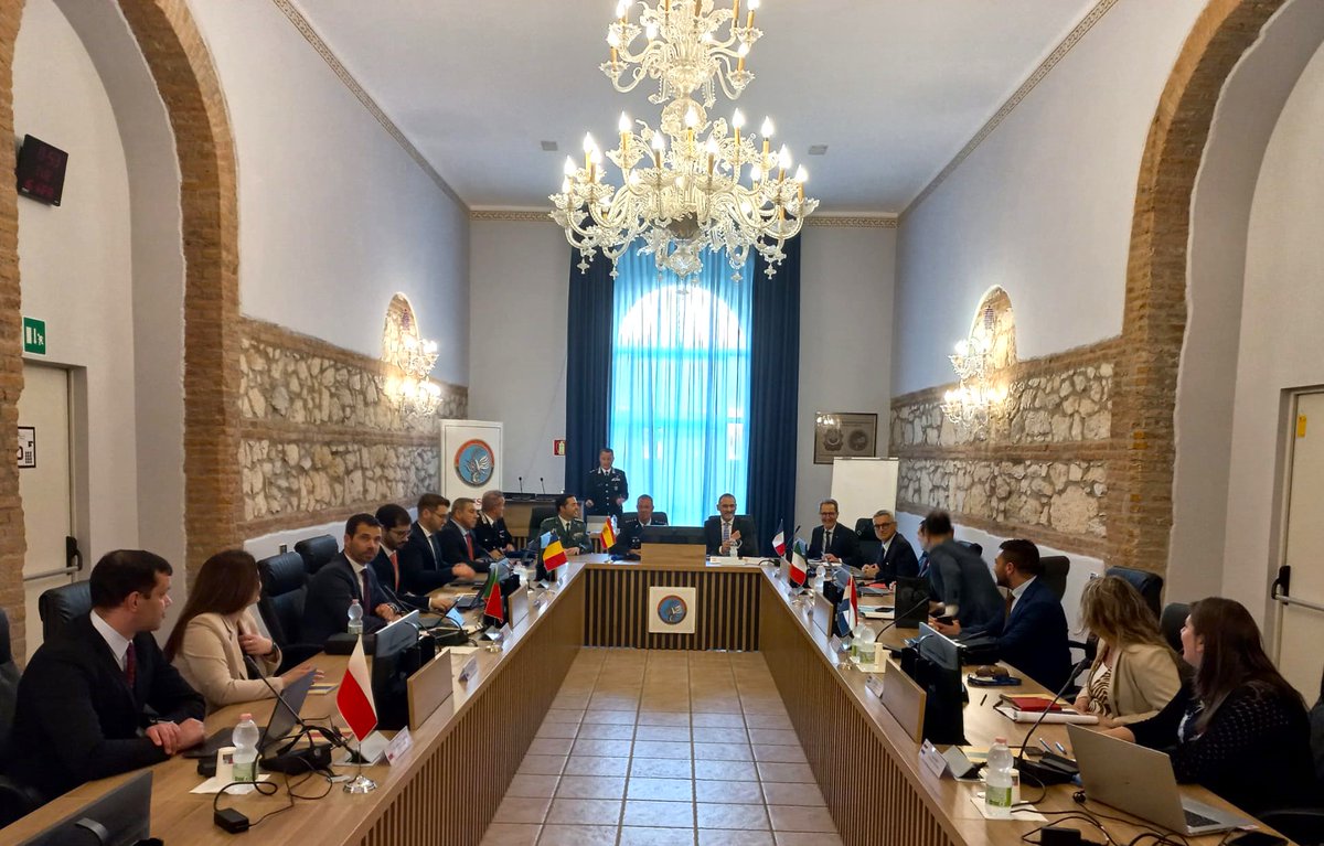 Good afternoon from the #EUROGENDFOR PHQ. Organized by the Italian Carabinieri HQ and with the presence of the #EUROGENDFOR Commander, the kick-off of the Financial Board working group activities took place. Welcome to our guests from 🇫🇷 🇮🇹 🇳🇱 🇵🇱 🇵🇹 🇷🇴 🇪🇸 #Lexpaciferat