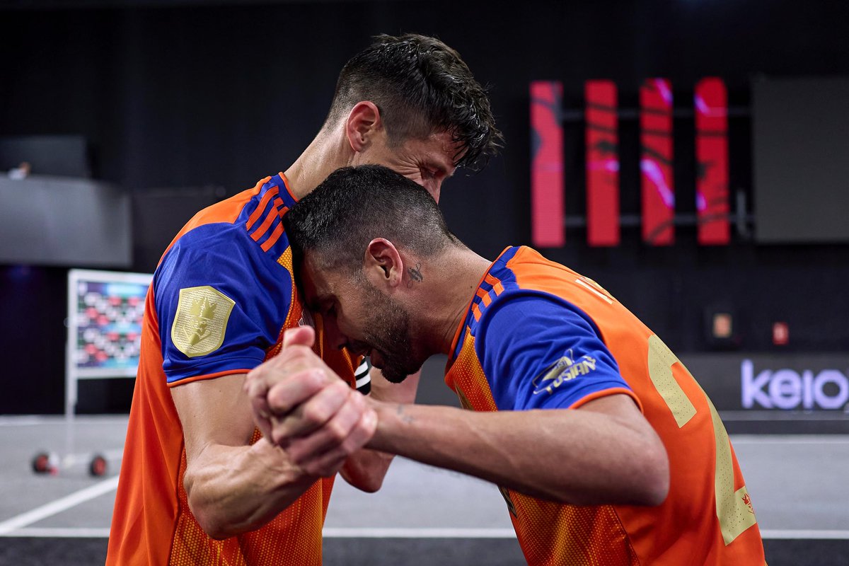 Augusto Fernández tweet media