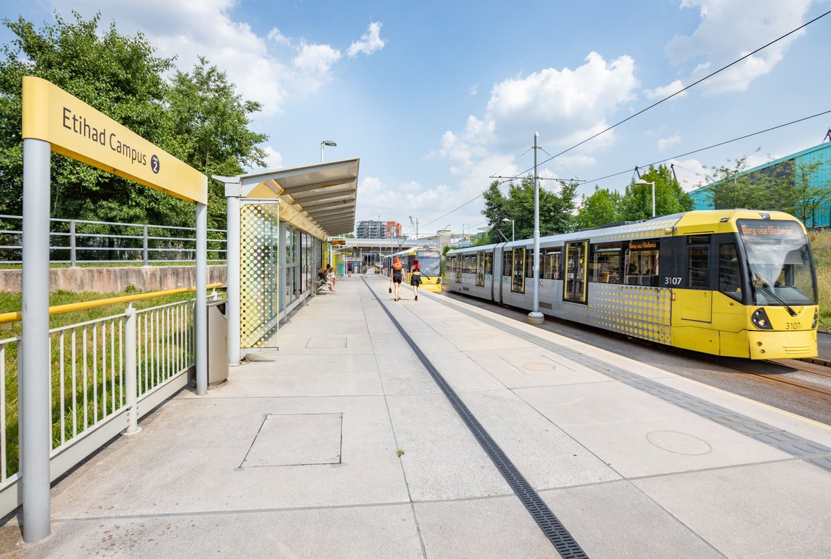 Off to @TheCoopLive next week? Tram travel is included with event tickets and so are the post-event shuttle buses that will run from the Etihad Campus back to Piccadilly Gardens. Click here to find out more 👉 bit.ly/3vTgyCL