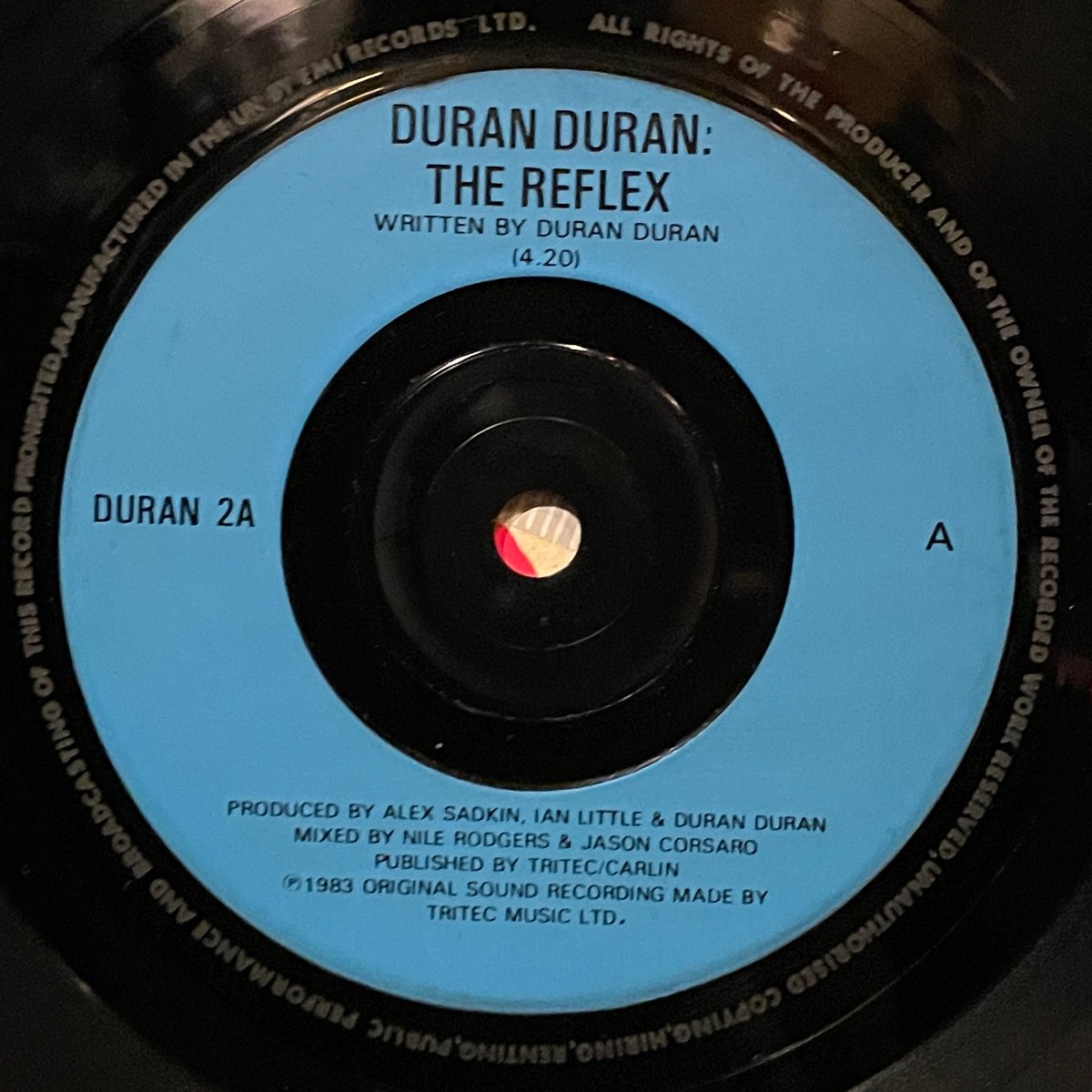 ほな7いこか
DURAN DURAN / The Reflex [16Apr1984, EMI --- DURAN 2]
#OnThisDay #duranduran #TheReflex #AlexSadkin #listeningbar #vinylbar #musicbar #レコードバー #mhc16042024
youtube.com/watch?v=g1UfE7…