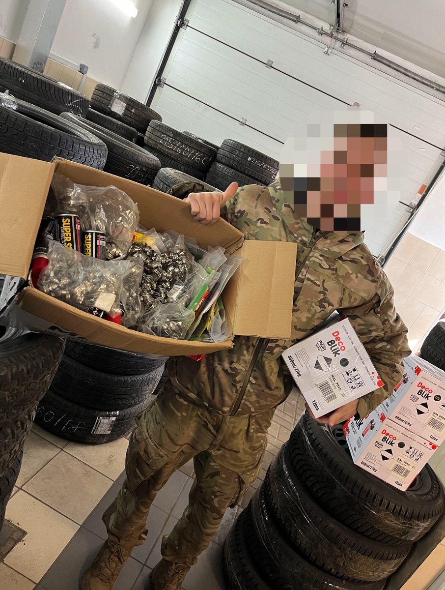 zampotech_ua's tweet photo. The military is grateful for the help and is sharing photos with the received tires. Every contribution matters, every wheel brings victory closer. Together, we will win! #zampotech #NAFO #WheelsOfVictory #NAFOfellas #NAFOworks #StandWithUkraine https://t.co/RIj2feVX5x